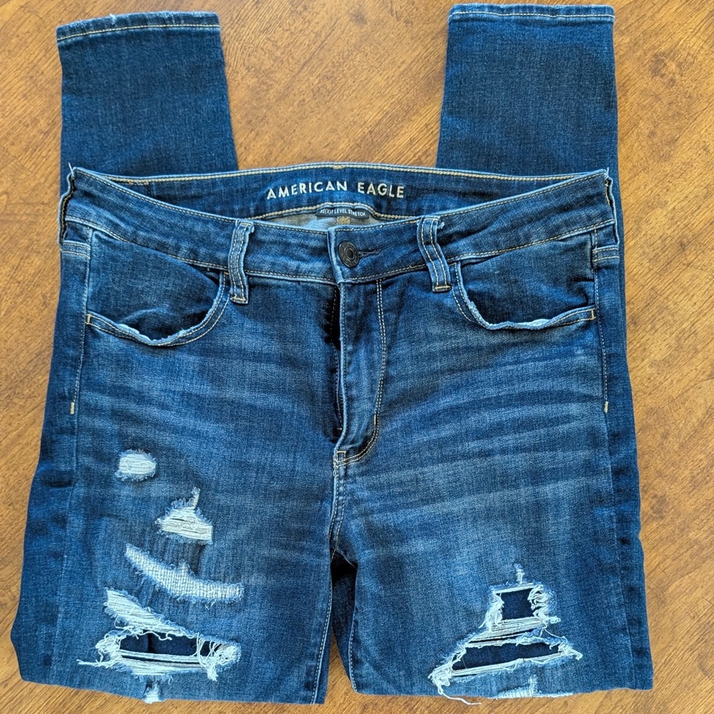 American Eagle Outfitters Women's Distressed Blue Skinny Jeans